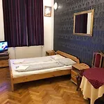 Apartament 4 2.